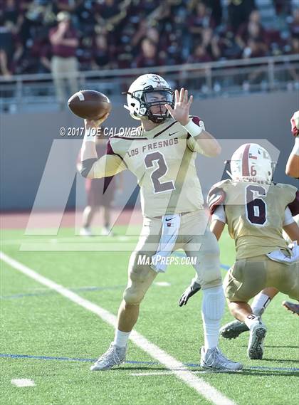 Thumbnail 3 in Los Fresnos vs Southwest (Class 6A Div I Second round) photogallery.