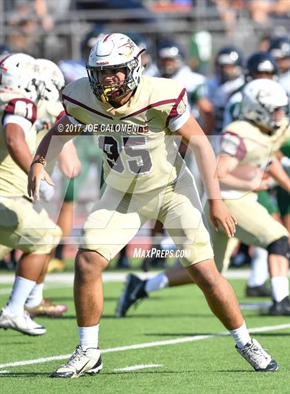 Thumbnail 1 in Los Fresnos vs Southwest (Class 6A Div I Second round) photogallery.