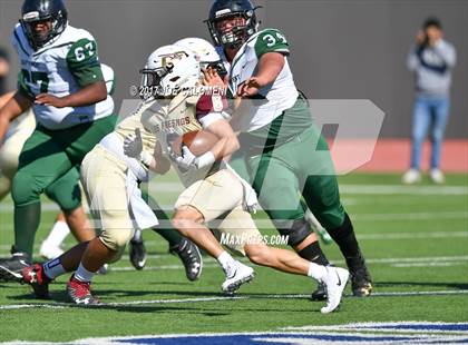 Thumbnail 2 in Los Fresnos vs Southwest (Class 6A Div I Second round) photogallery.