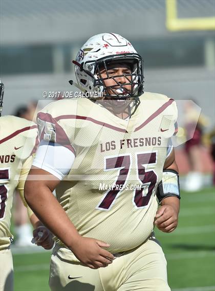 Thumbnail 1 in Los Fresnos vs Southwest (Class 6A Div I Second round) photogallery.