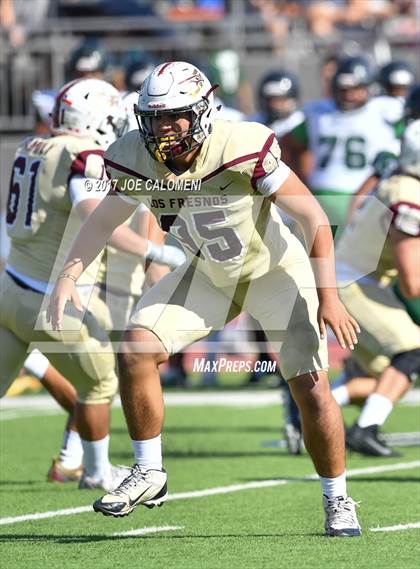Thumbnail 2 in Los Fresnos vs Southwest (Class 6A Div I Second round) photogallery.