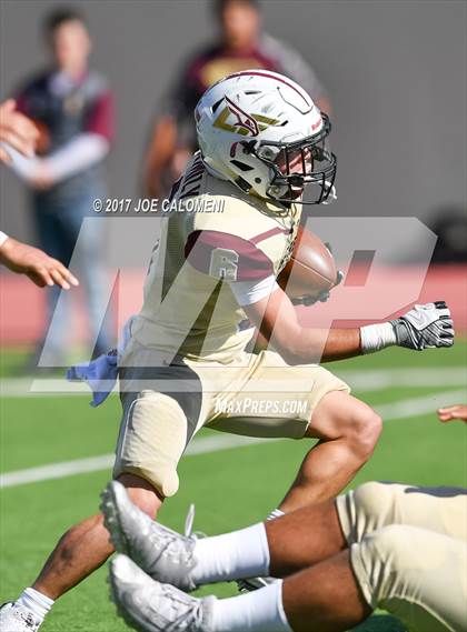 Thumbnail 2 in Los Fresnos vs Southwest (Class 6A Div I Second round) photogallery.