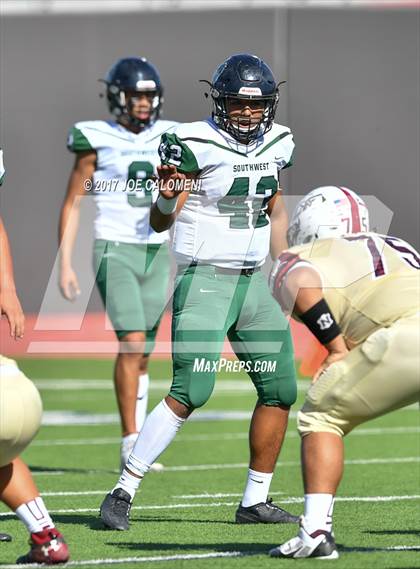 Thumbnail 1 in Los Fresnos vs Southwest (Class 6A Div I Second round) photogallery.