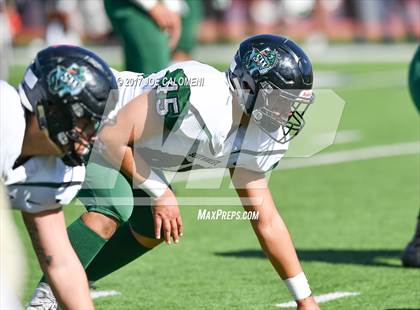 Thumbnail 3 in Los Fresnos vs Southwest (Class 6A Div I Second round) photogallery.