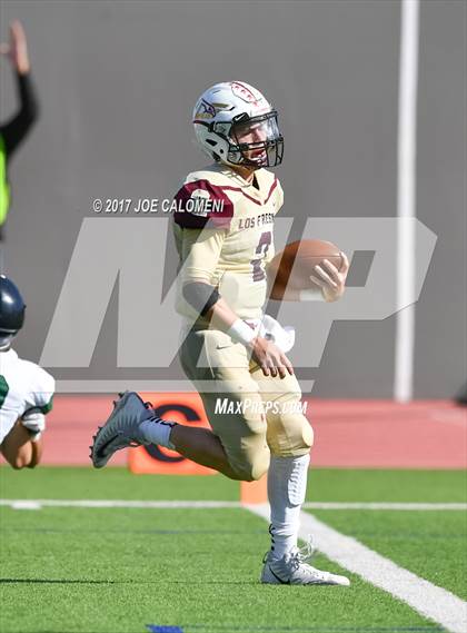 Thumbnail 2 in Los Fresnos vs Southwest (Class 6A Div I Second round) photogallery.