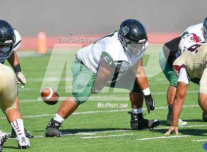 Thumbnail 3 in Los Fresnos vs Southwest (Class 6A Div I Second round) photogallery.