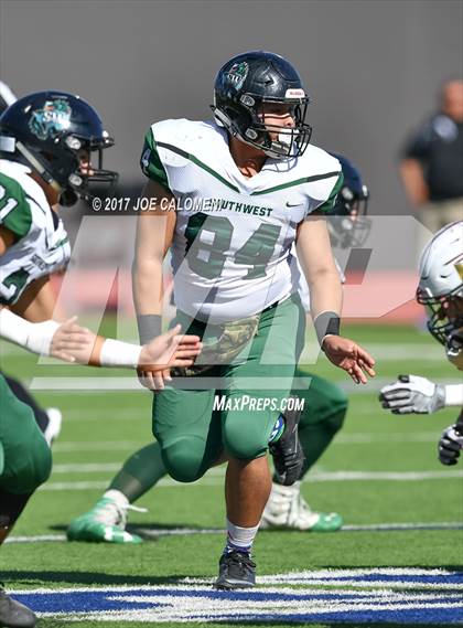 Thumbnail 1 in Los Fresnos vs Southwest (Class 6A Div I Second round) photogallery.