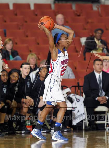 Thumbnail 1 in Duncanville vs. Clear Springs (UIL 5A Semifinal) photogallery.