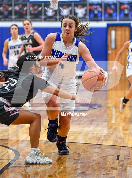 Thumbnail 1 in Mumford vs Iola photogallery.