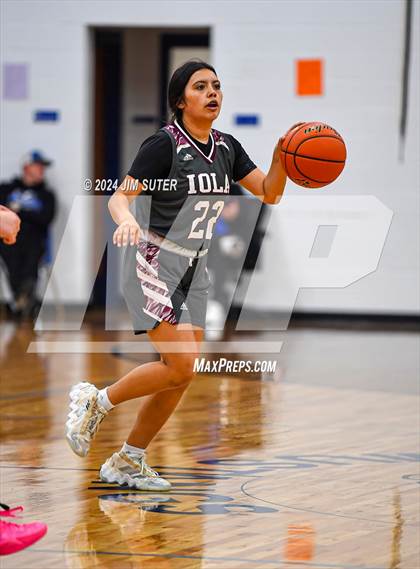Thumbnail 3 in Mumford vs Iola photogallery.