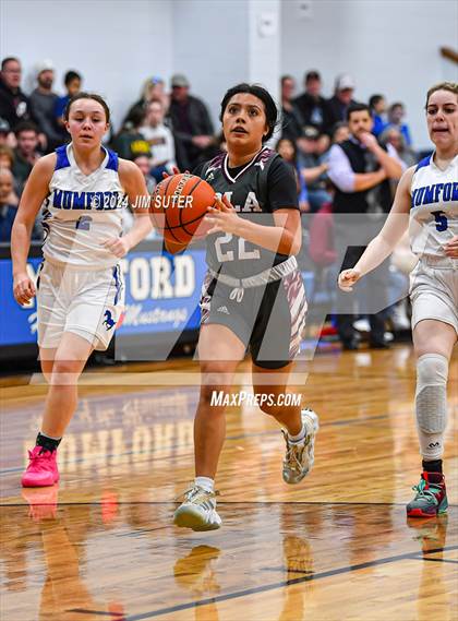 Thumbnail 3 in Mumford vs Iola photogallery.