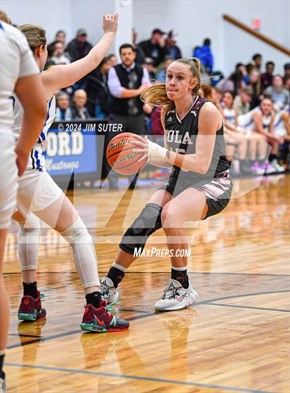 Thumbnail 2 in Mumford vs Iola photogallery.