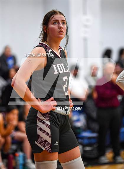 Thumbnail 2 in Mumford vs Iola photogallery.