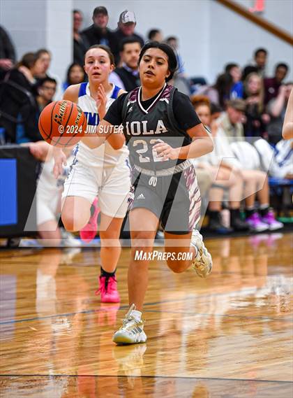 Thumbnail 1 in Mumford vs Iola photogallery.