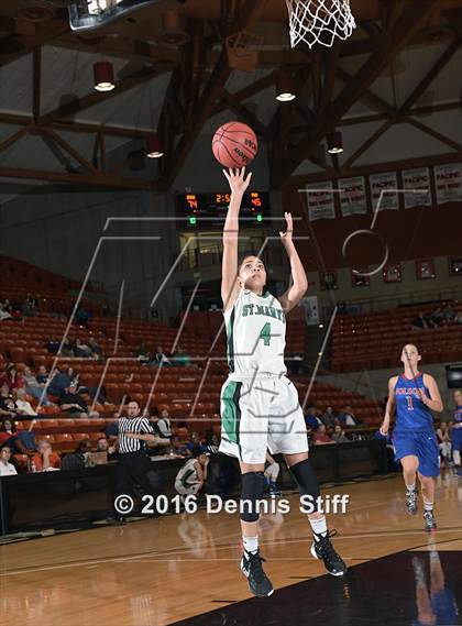 Thumbnail 2 in Folsom vs. St. Mary's (CIF SJS D1 Semifinal) photogallery.
