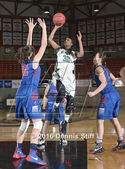 Thumbnail 1 in Folsom vs. St. Mary's (CIF SJS D1 Semifinal) photogallery.
