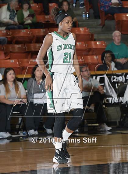 Thumbnail 3 in Folsom vs. St. Mary's (CIF SJS D1 Semifinal) photogallery.