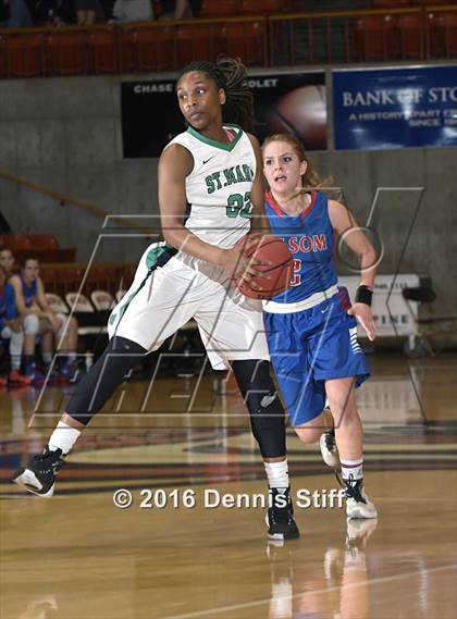 Thumbnail 2 in Folsom vs. St. Mary's (CIF SJS D1 Semifinal) photogallery.