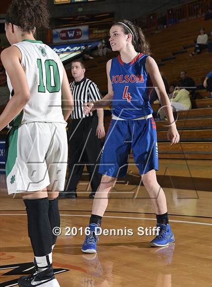 Thumbnail 3 in Folsom vs. St. Mary's (CIF SJS D1 Semifinal) photogallery.