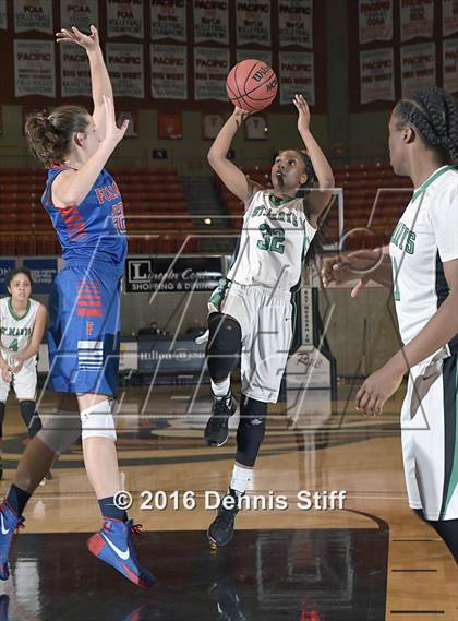 Thumbnail 2 in Folsom vs. St. Mary's (CIF SJS D1 Semifinal) photogallery.