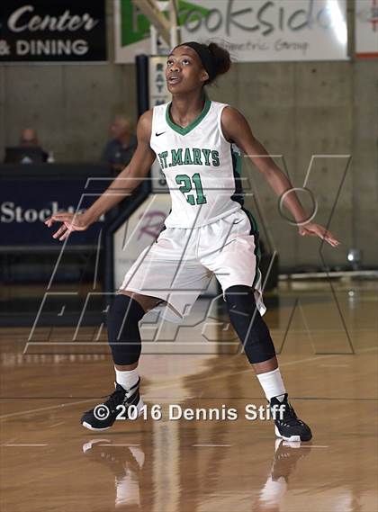 Thumbnail 3 in Folsom vs. St. Mary's (CIF SJS D1 Semifinal) photogallery.