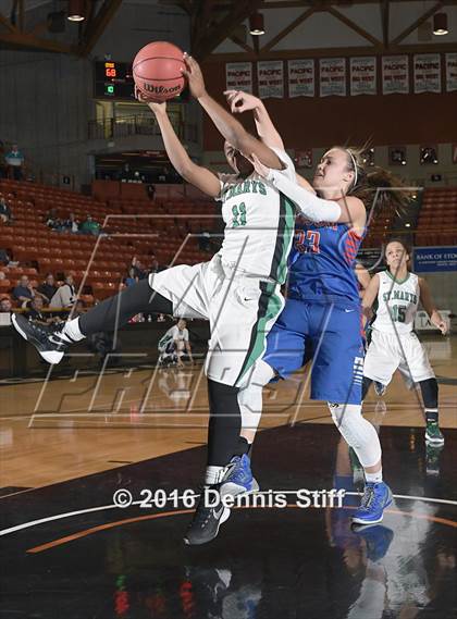 Thumbnail 3 in Folsom vs. St. Mary's (CIF SJS D1 Semifinal) photogallery.