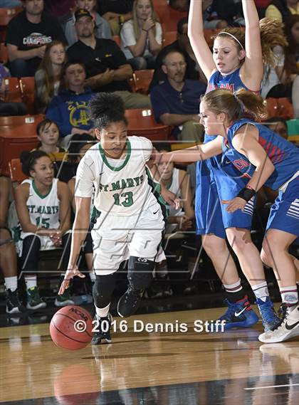 Thumbnail 1 in Folsom vs. St. Mary's (CIF SJS D1 Semifinal) photogallery.