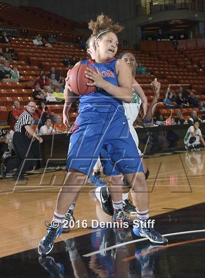 Thumbnail 1 in Folsom vs. St. Mary's (CIF SJS D1 Semifinal) photogallery.