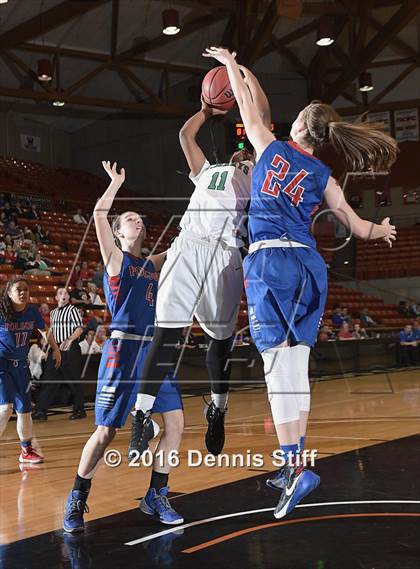 Thumbnail 2 in Folsom vs. St. Mary's (CIF SJS D1 Semifinal) photogallery.