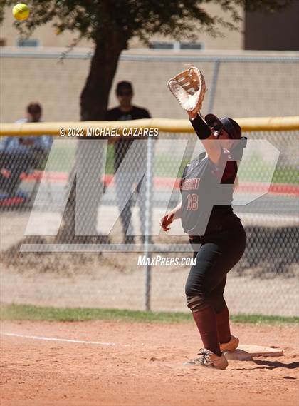 Thumbnail 2 in Chandler vs. Tolleson (Hamilton Softball Invitational) photogallery.