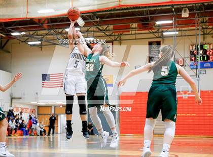 Thumbnail 3 in Western Branch vs Loudoun Valley (StatVa Girls Basketball Classic) photogallery.