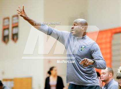 Thumbnail 2 in Western Branch vs Loudoun Valley (StatVa Girls Basketball Classic) photogallery.