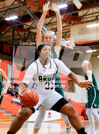 Thumbnail 1 in Western Branch vs Loudoun Valley (StatVa Girls Basketball Classic) photogallery.