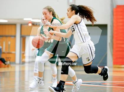 Thumbnail 1 in Western Branch vs Loudoun Valley (StatVa Girls Basketball Classic) photogallery.