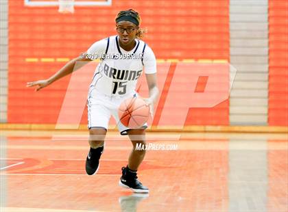 Thumbnail 3 in Western Branch vs Loudoun Valley (StatVa Girls Basketball Classic) photogallery.