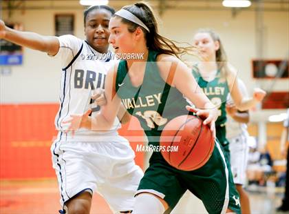 Thumbnail 3 in Western Branch vs Loudoun Valley (StatVa Girls Basketball Classic) photogallery.
