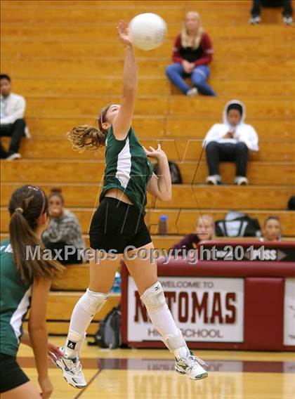 Thumbnail 1 in River Valley @ Natomas photogallery.