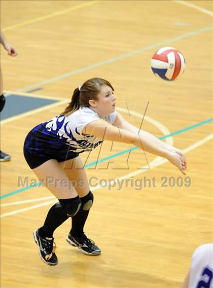 Thumbnail 1 in Hammondsport vs. Romulus (Section V, Class D Playoffs) photogallery.