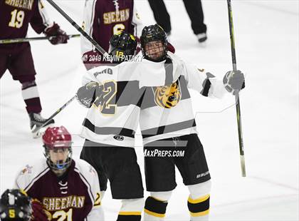 Thumbnail 2 in Sheehan vs. Daniel Hand (CIAC D3 Semifinal) photogallery.