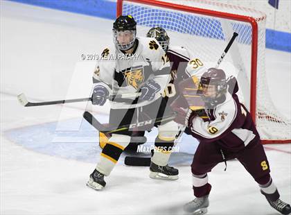 Thumbnail 1 in Sheehan vs. Daniel Hand (CIAC D3 Semifinal) photogallery.