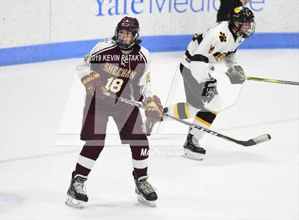 Thumbnail 1 in Sheehan vs. Daniel Hand (CIAC D3 Semifinal) photogallery.