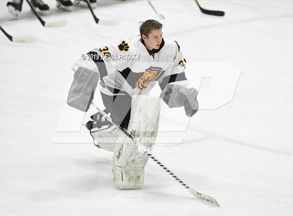Thumbnail 3 in Sheehan vs. Daniel Hand (CIAC D3 Semifinal) photogallery.