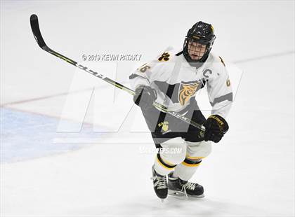 Thumbnail 3 in Sheehan vs. Daniel Hand (CIAC D3 Semifinal) photogallery.