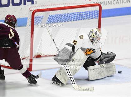 Thumbnail 2 in Sheehan vs. Daniel Hand (CIAC D3 Semifinal) photogallery.