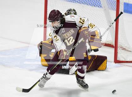Thumbnail 3 in Sheehan vs. Daniel Hand (CIAC D3 Semifinal) photogallery.