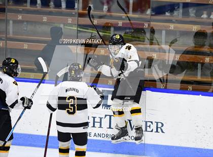 Thumbnail 3 in Sheehan vs. Daniel Hand (CIAC D3 Semifinal) photogallery.