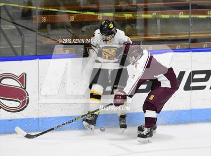 Thumbnail 1 in Sheehan vs. Daniel Hand (CIAC D3 Semifinal) photogallery.