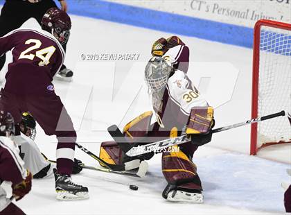 Thumbnail 3 in Sheehan vs. Daniel Hand (CIAC D3 Semifinal) photogallery.