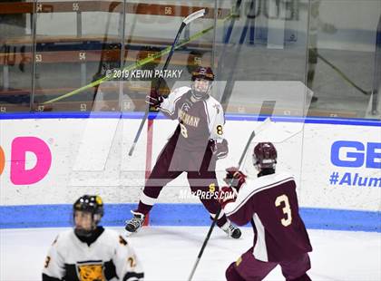 Thumbnail 1 in Sheehan vs. Daniel Hand (CIAC D3 Semifinal) photogallery.