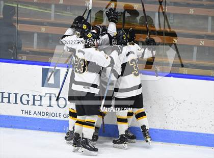 Thumbnail 1 in Sheehan vs. Daniel Hand (CIAC D3 Semifinal) photogallery.